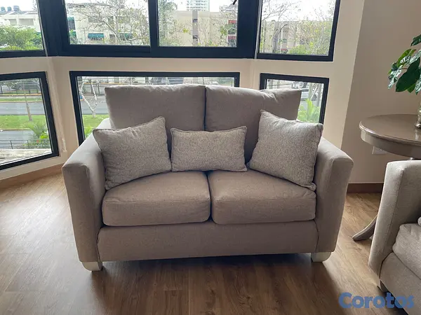 muebles y colchones - Juego completo de sala. de 3 muebles y mesa 5
