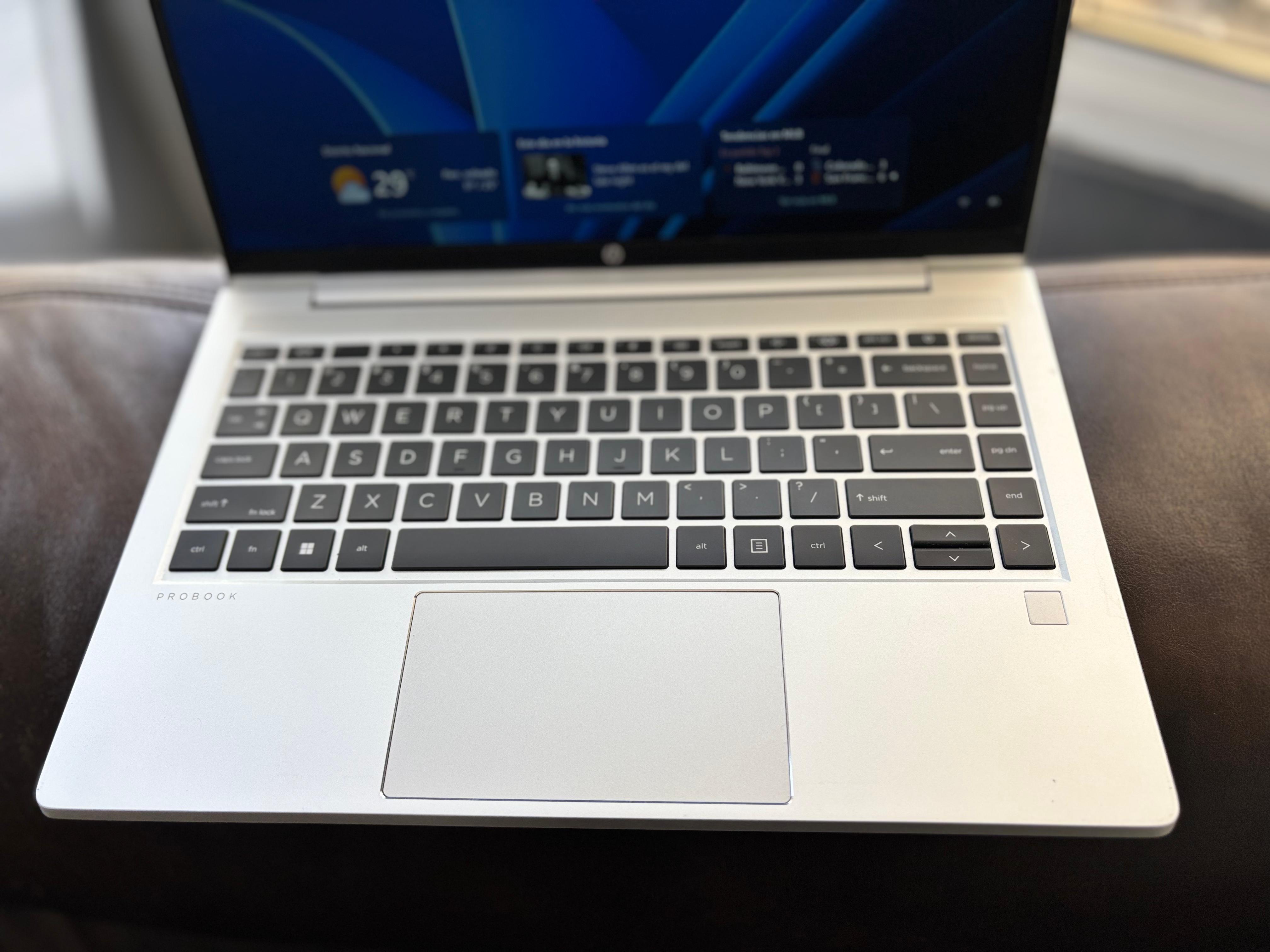 computadoras y laptops - 📌 HP ProBook 445 G8 – Potencia y Estilo en tus manos ✨ 3