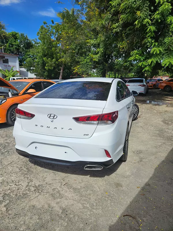 carros - HYUNDAI SONATA NEW RISE 2018 BLANCO GASOLINA 5
