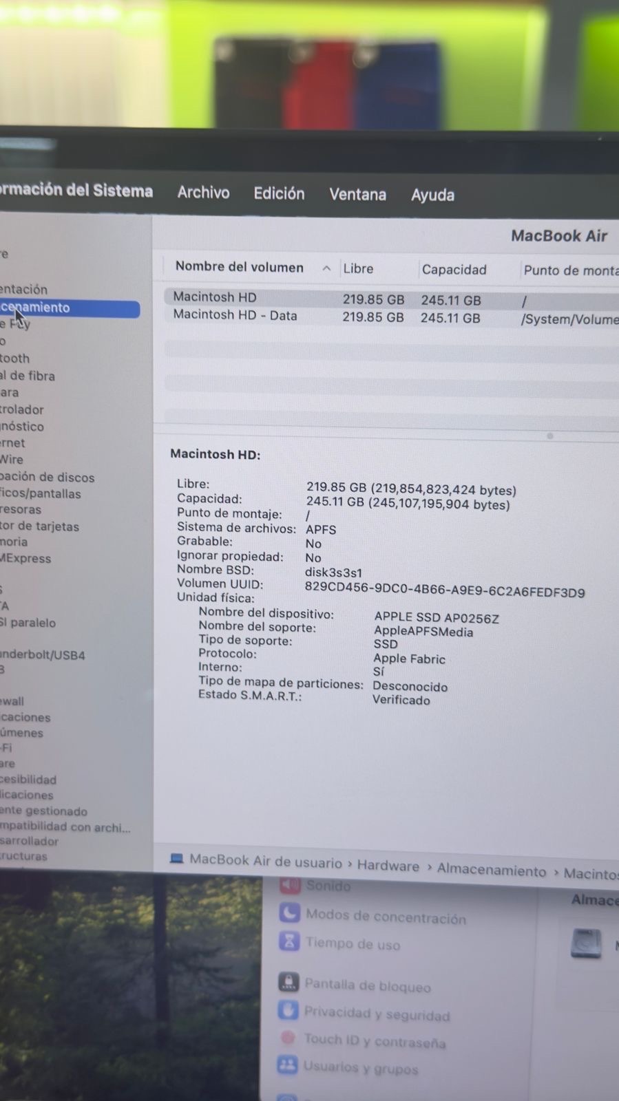 computadoras y laptops - MacBook Air m2 2022 8Gb de RAM 256Gb 68 ciclos de bateria  0