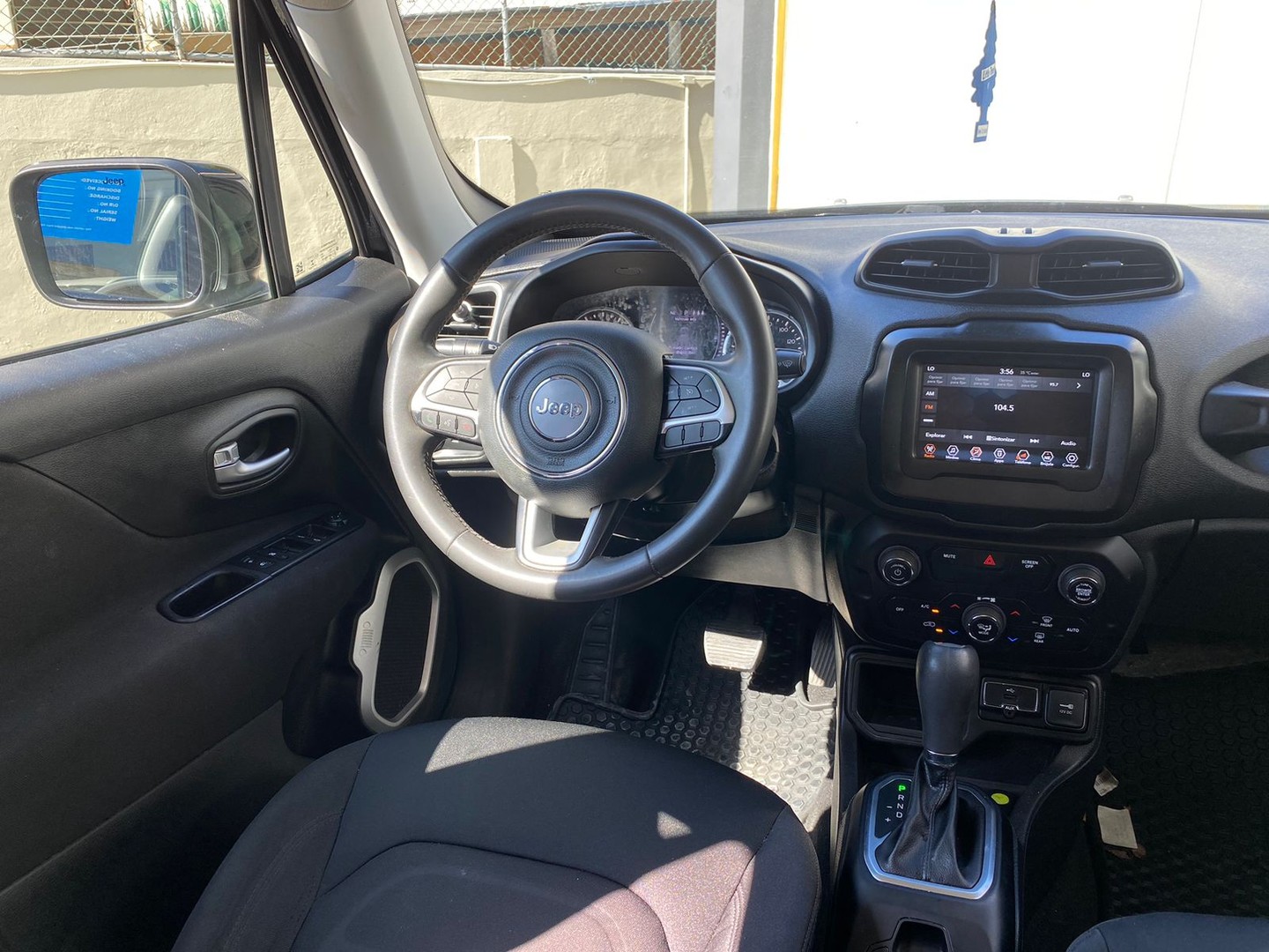 jeepetas y camionetas - Jeep Renegade 2019
Versión americana 8