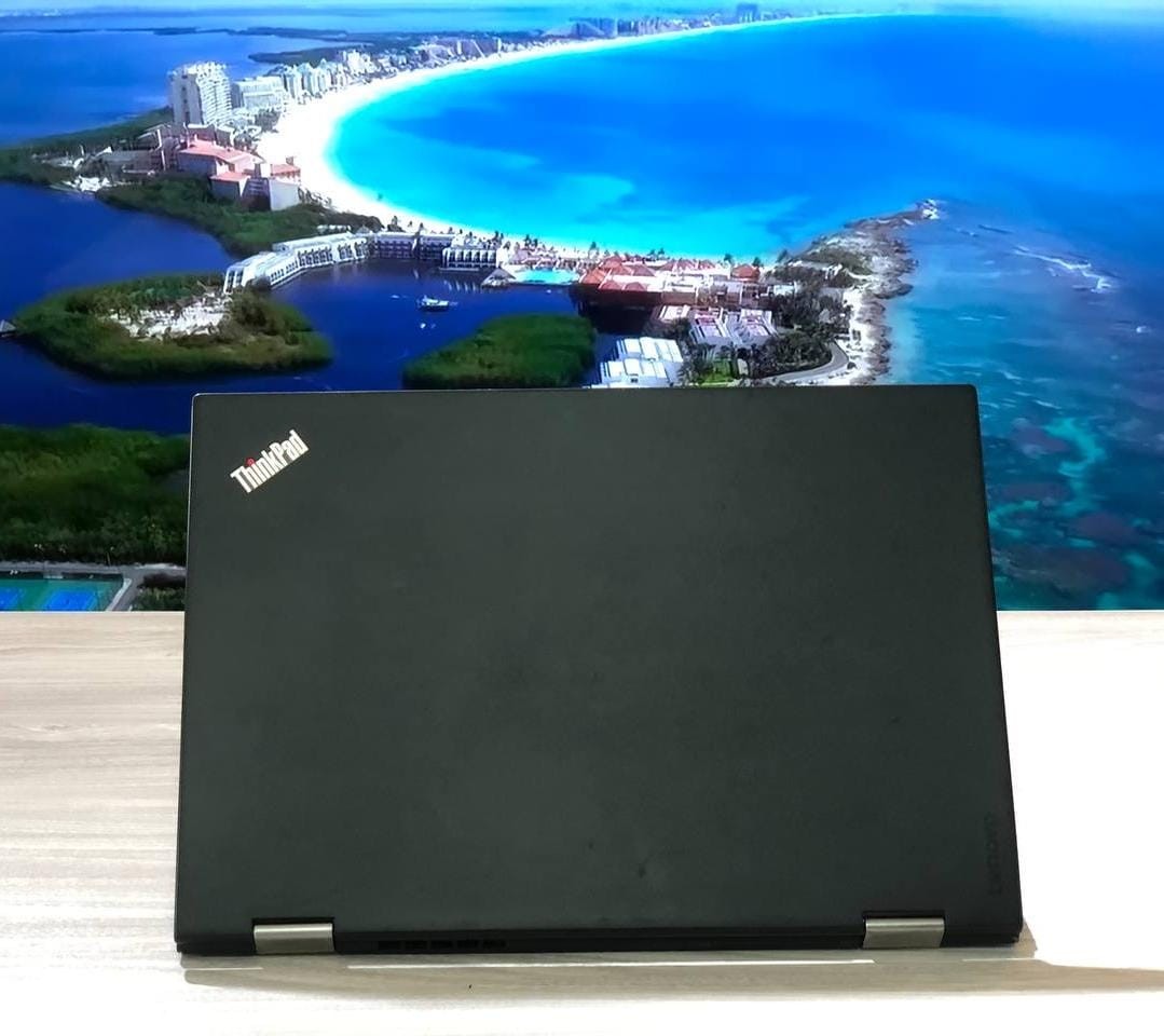 computadoras y laptops - LENOVO THINKPAD YOGA X1 i5-6500U 2.39GHz. 128GB ssd 8GB Ram 14"
 1