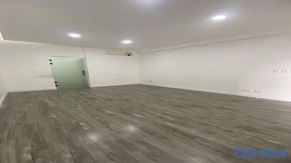 oficinas y locales comerciales - Local en Alquiler en Piantini 4