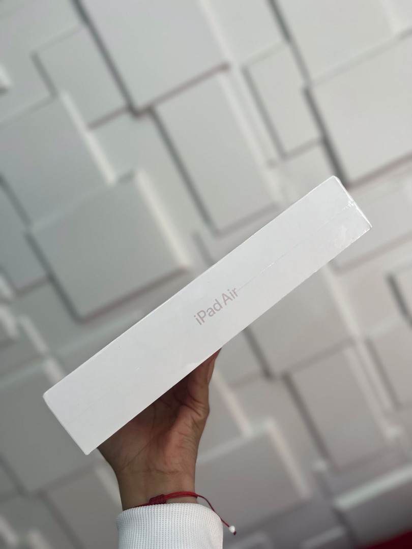celulares y tabletas - iPad Air 5th Generacion 2022 Sellada LTE No Clean 64gb  1
