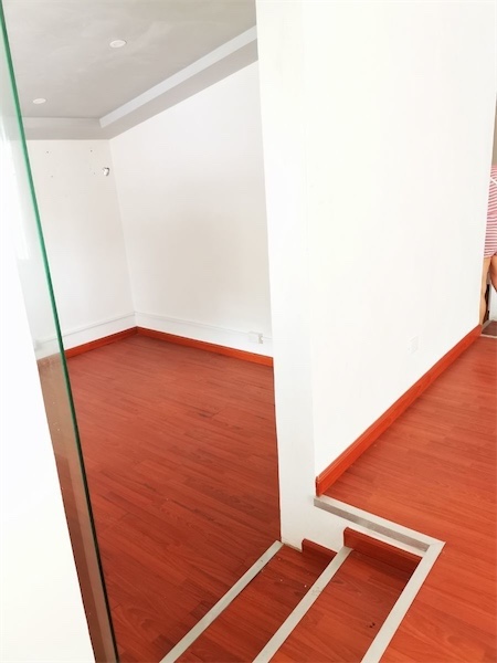 oficinas y locales comerciales - Local céntrico en Naco  400 metros 3