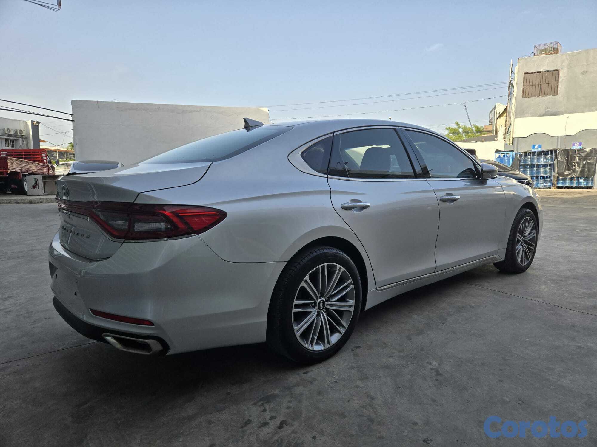 carros - HYUNDAI GRANDEUR 2018 GRIS 6