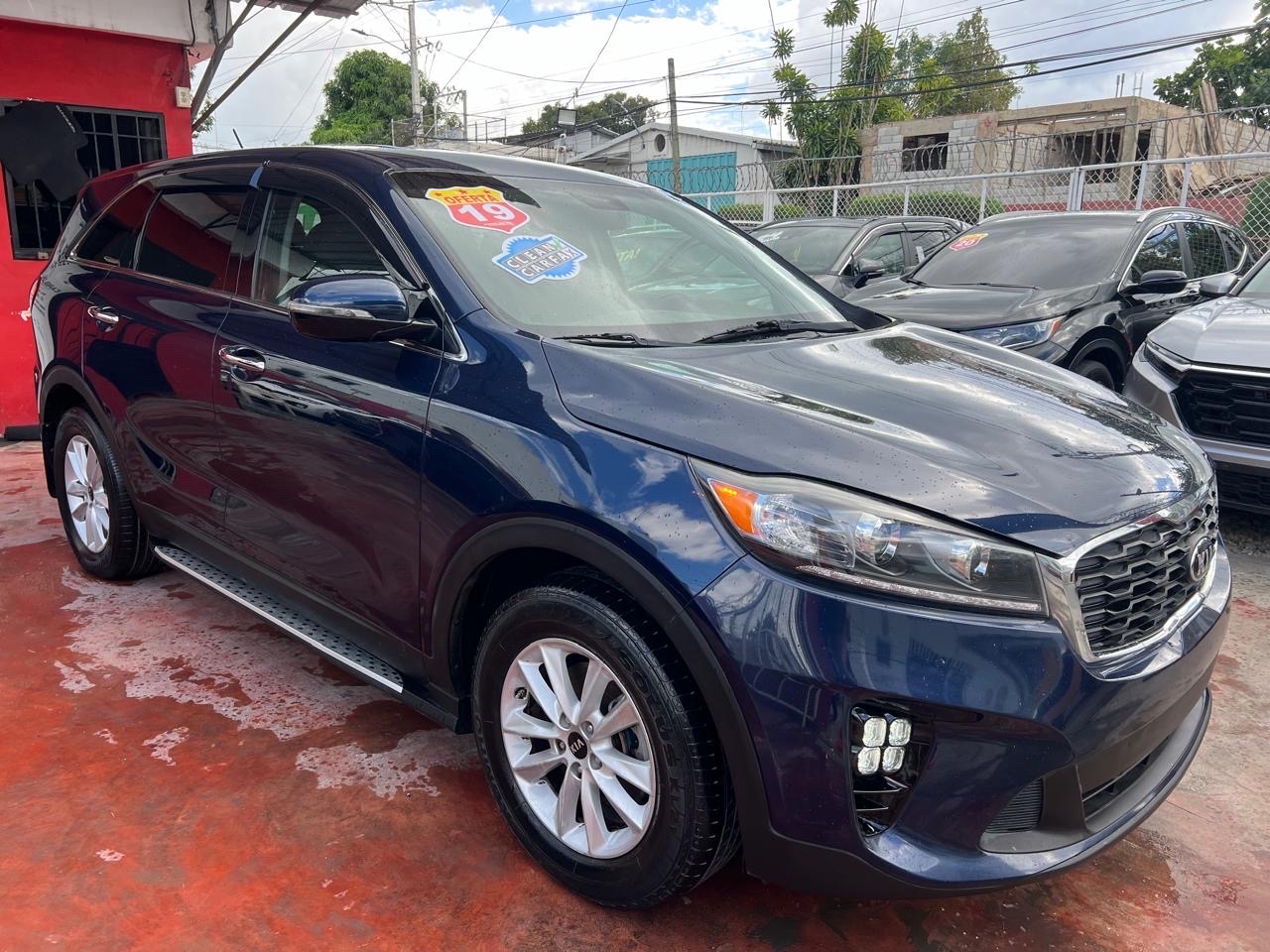 jeepetas y camionetas - KIA SORENTO LX 2019 RECIÉN IMPORTADA 3 FILAS DE ASIENTO! LETHER CLEAN CARFAX NEW 2