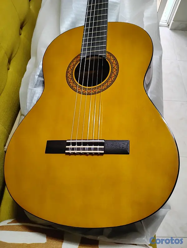instrumentos musicales - Guitarra YAMAHA C40 3