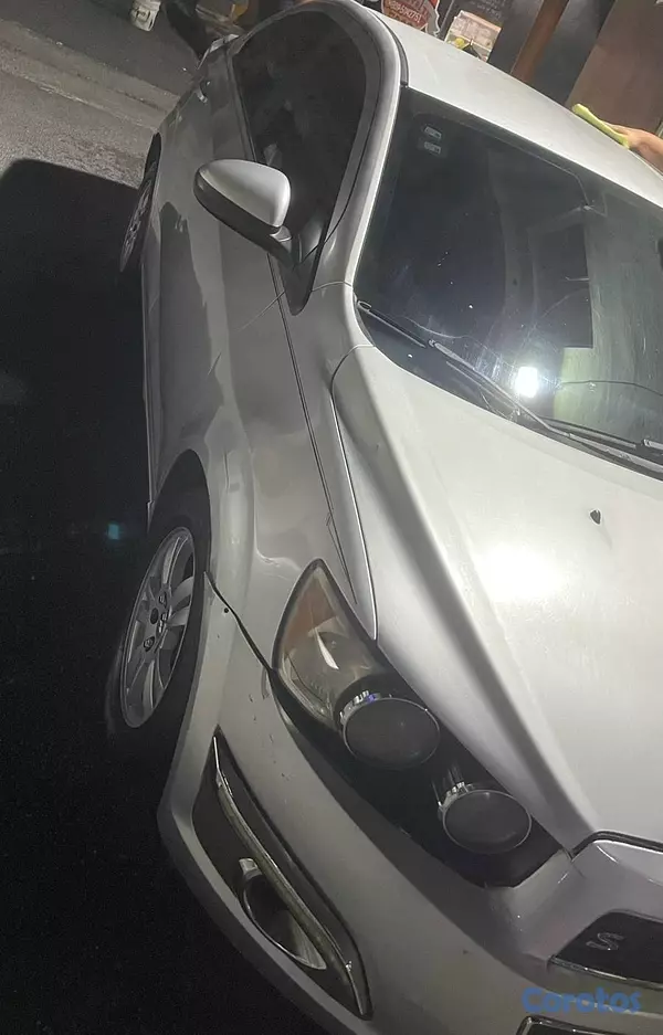 carros - Vendo Chevrolet Sonic 2014 LT.  4