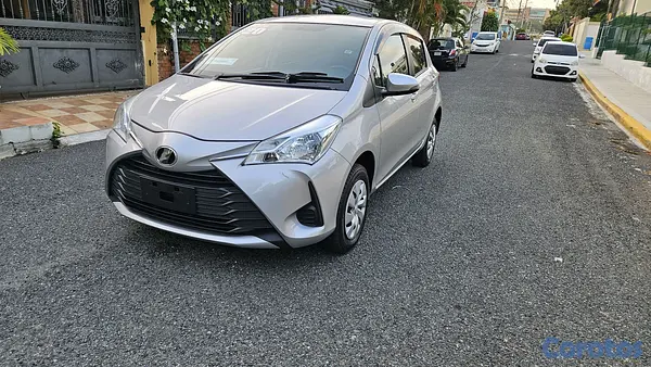 carros - Toyota vitz 2020 recién importado  7