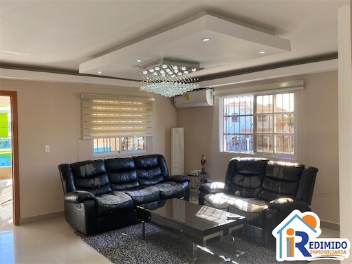 casas - Venta de casa de 2 niveles en la autopista de san Isidro Santo Domingo este 2