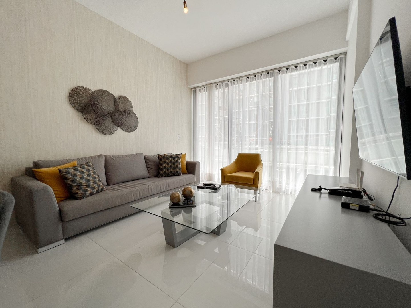 apartamentos -  Apartamento, de 1 habitación y 2 banos ,amueblado, en Piantini.   5