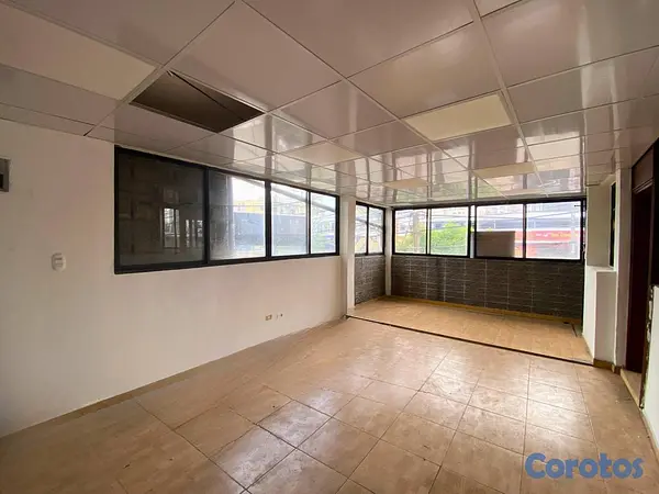 oficinas y locales comerciales - Edificio comercial de 3 niveles con almacén en alq 5