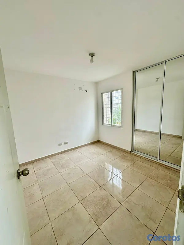 apartamentos - VENDO APTO EN EL RES. COLINAS DEL ARROYO, JACOBO M 4