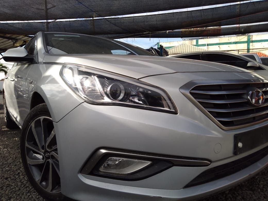 carros - HYUNDAI SONATA LF 2019 GRISDESDE: RD$ 670,100.00 0