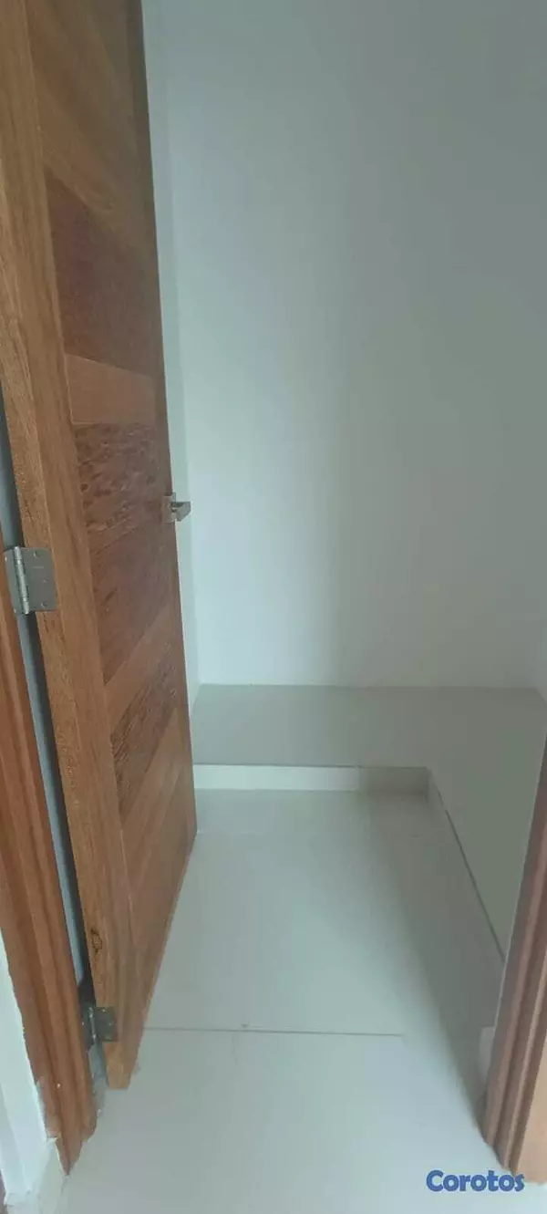 apartamentos - Excelente  Torre en Renacimiento buena Ubicación 5