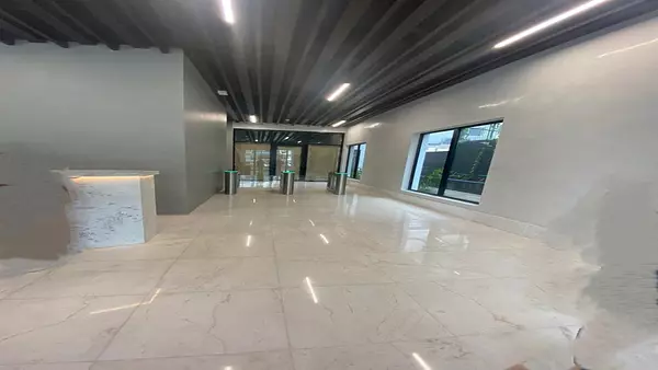 oficinas y locales comerciales - ALQUILER LOCAL COMERCIAL DE 106.5M2-ARROYO HONDO 3