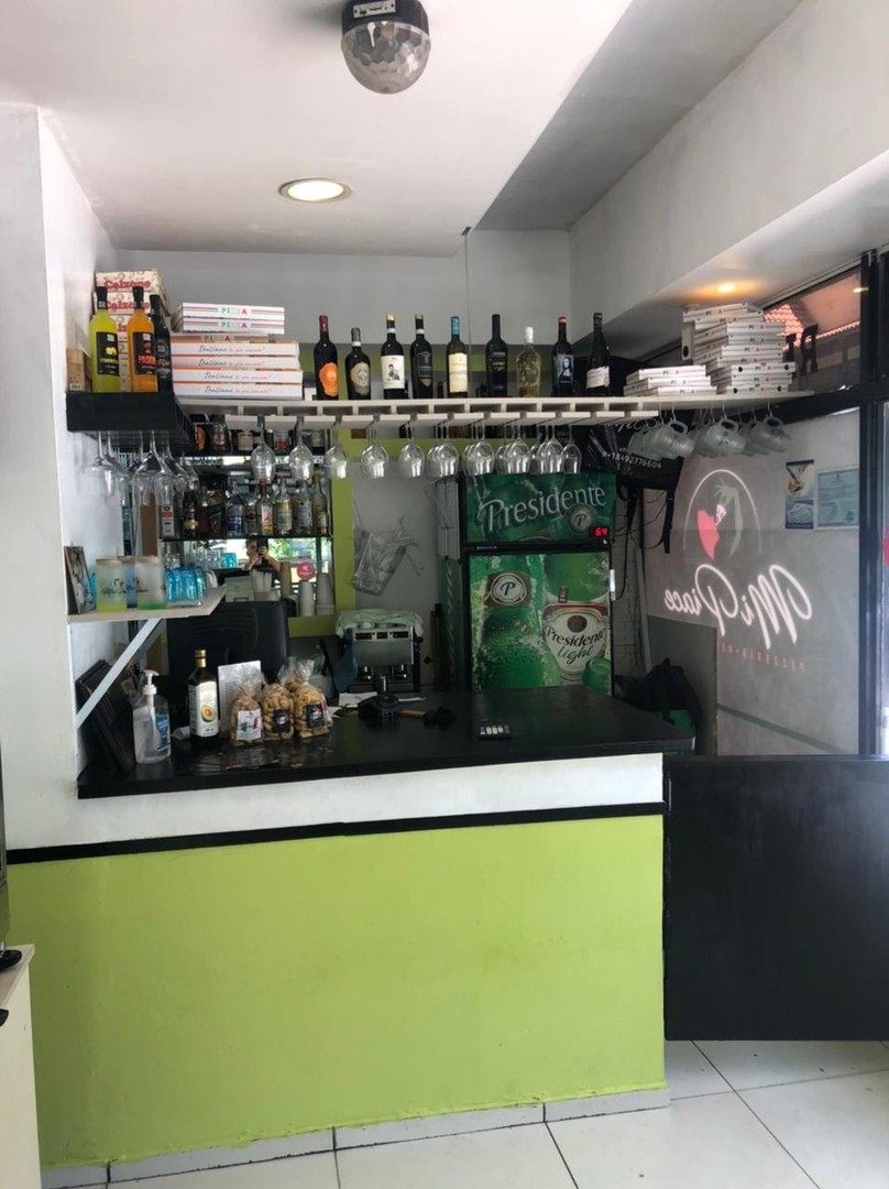 negocios en venta - Traspaso Pizzeria/Bar Ubicado en la Avenida Independencia, Santo Domingo 5