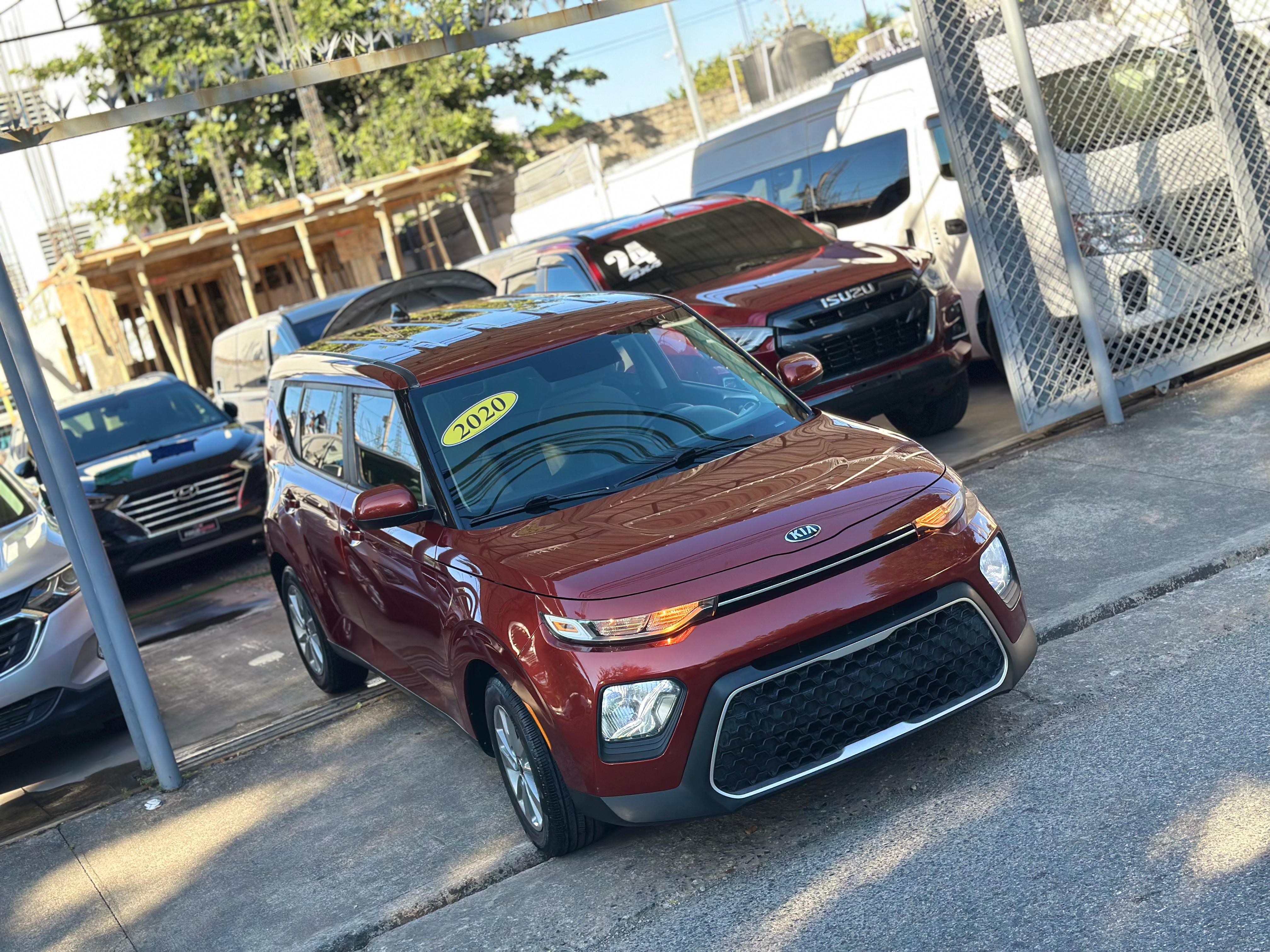 jeepetas y camionetas - 2020 KIA SOUL LX CLEAN CARFAX 0