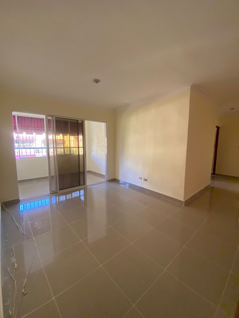 apartamentos - ✳Vendo apartamento en Residencial Ciudad Real II✳

 9
