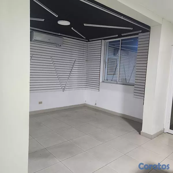 oficinas y locales comerciales - LOCAL COMERCIAL 10