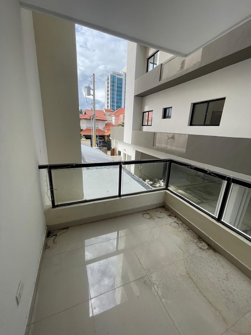 apartamentos - Se Alquila apto en 2Piso en Residencial Cerrado con Áreas Sociales Mirador norte 8