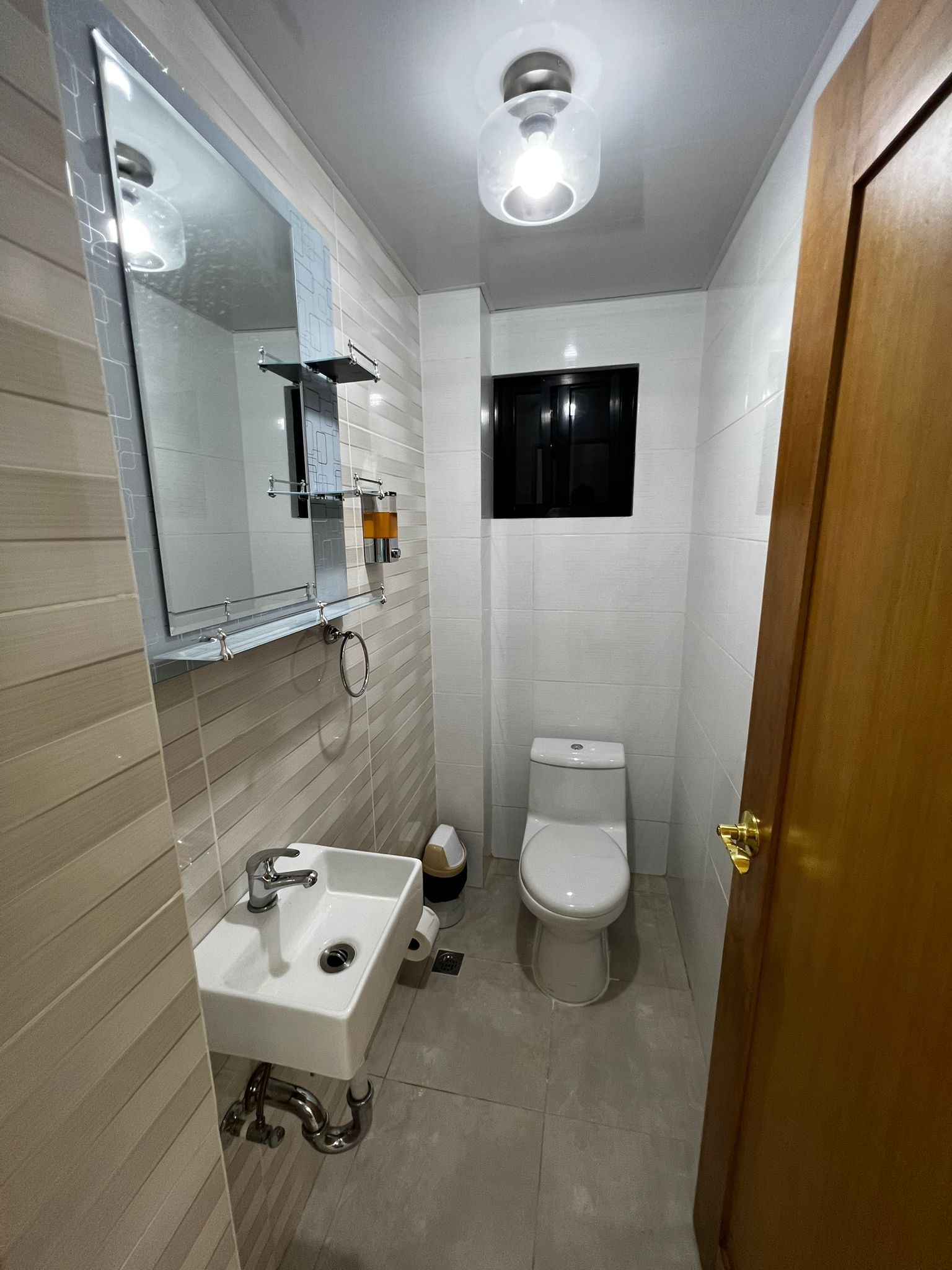 apartamentos - Se Vende Apartamento 7mo Piso porximo al HOMS  9