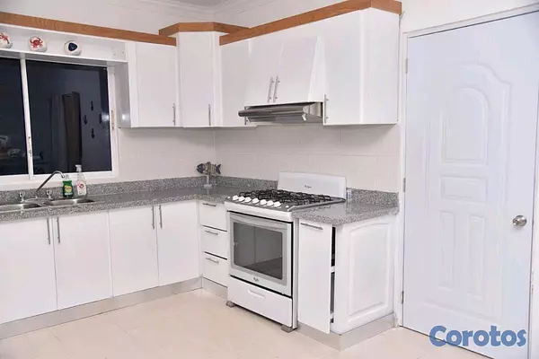 casas vacacionales y villas - Villa en Venta Juan dolio 10