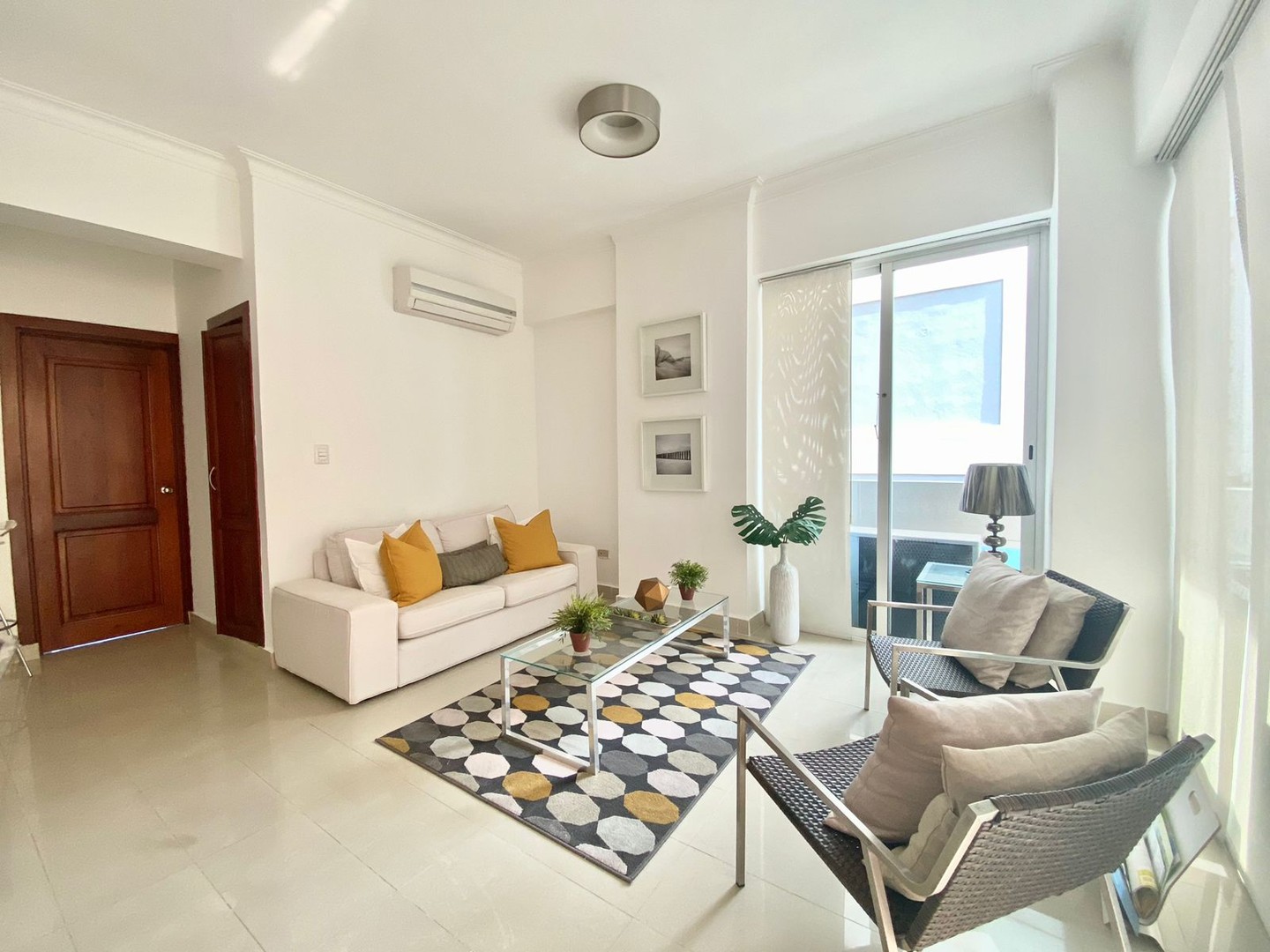 apartamentos - Apartamento amueblado en Naco 