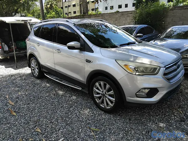jeepetas y camionetas - FORD ESCAPE AWD 2017 3