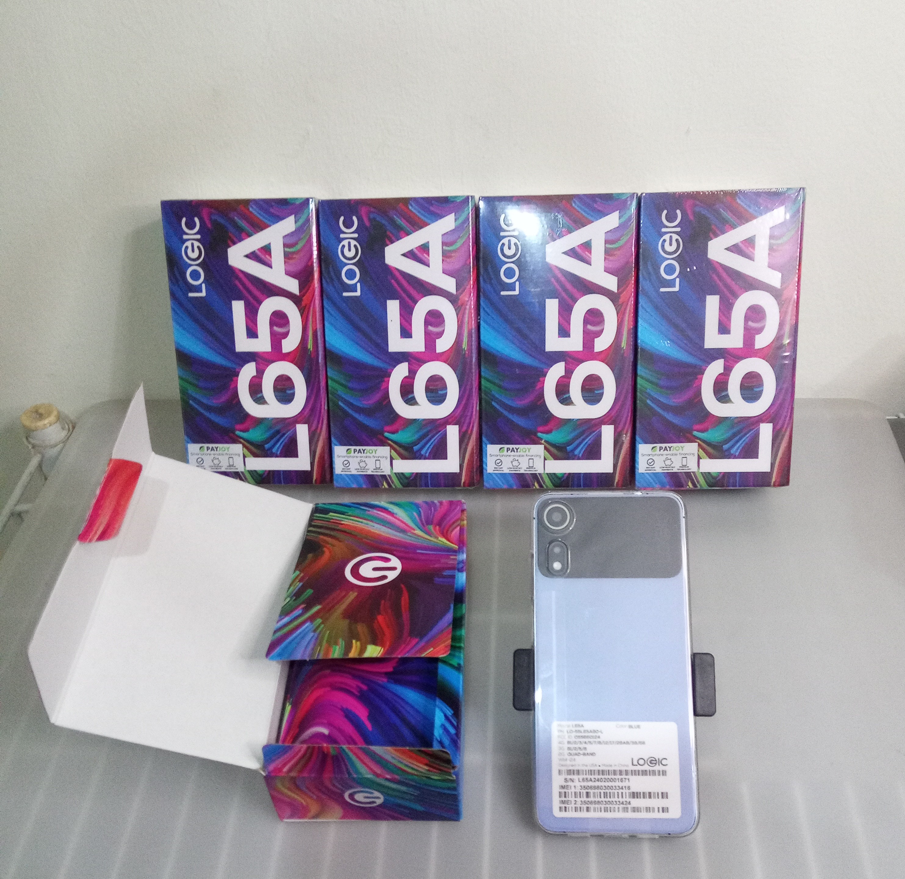 celulares y tabletas - Celular Lógic L65A 8/64