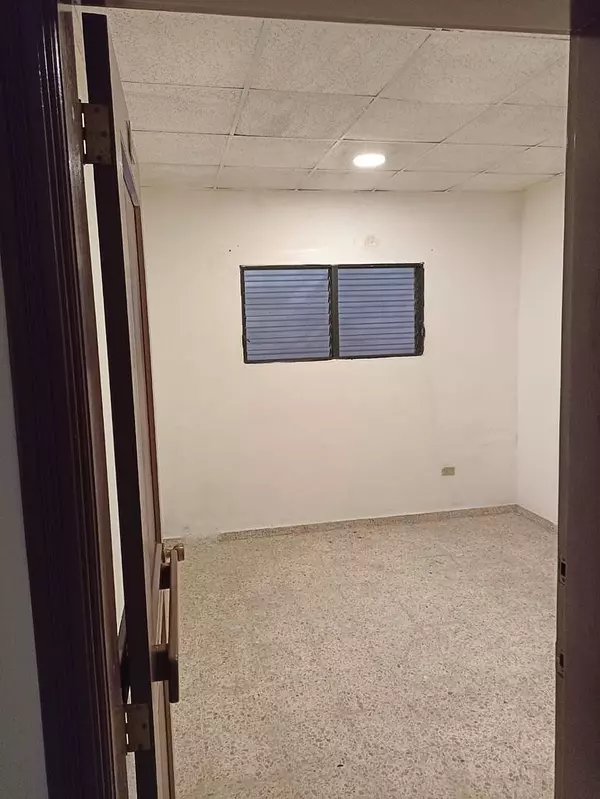 apartamentos - Alquiler Apartamento Estudio Sin Amueblar, Av Delgado, Gazcue, Santo Domingo 4