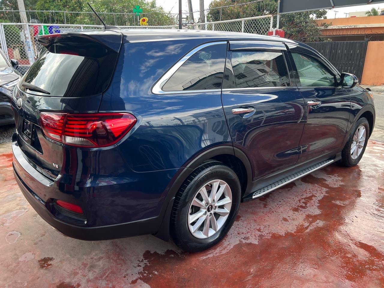 jeepetas y camionetas - KIA SORENTO LX 2019 RECIÉN IMPORTADA 3 FILAS DE ASIENTO! LETHER CLEAN CARFAX NEW 3