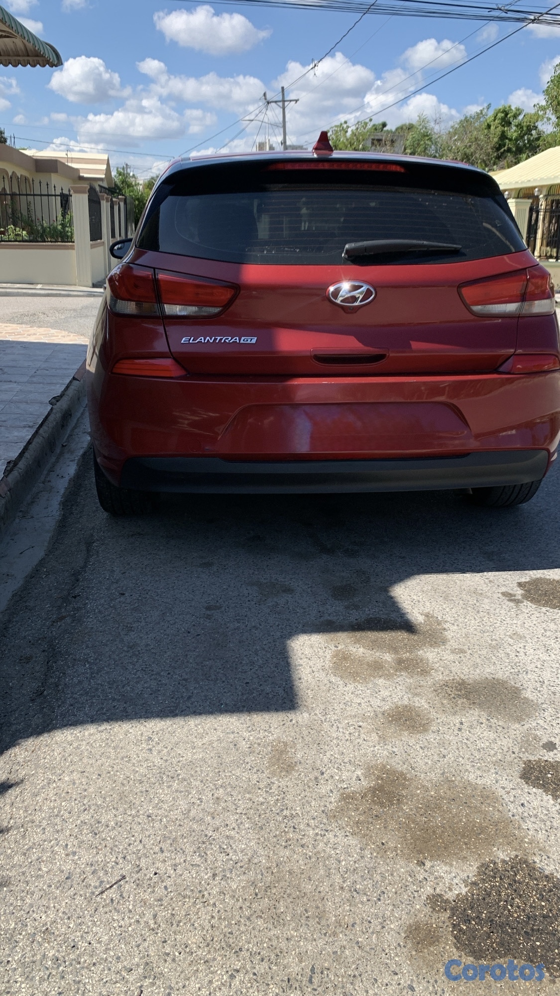 carros -  Hyundai Elantra GT 2018 8