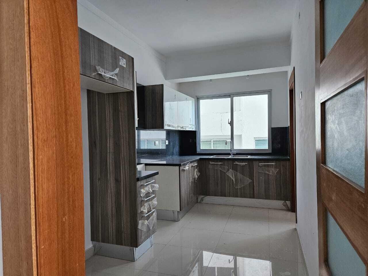 apartamentos - Apartamento en Venta Renacimiento de Tres Habitaciones 9
