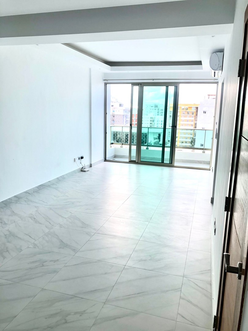 apartamentos - Se vende y o se alquila apartamento en Evaristo Morales 0