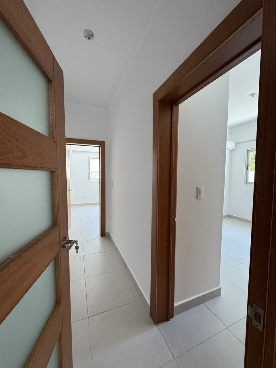 apartamentos - Se alquila hermoso Apartamento en Bella Vista 3