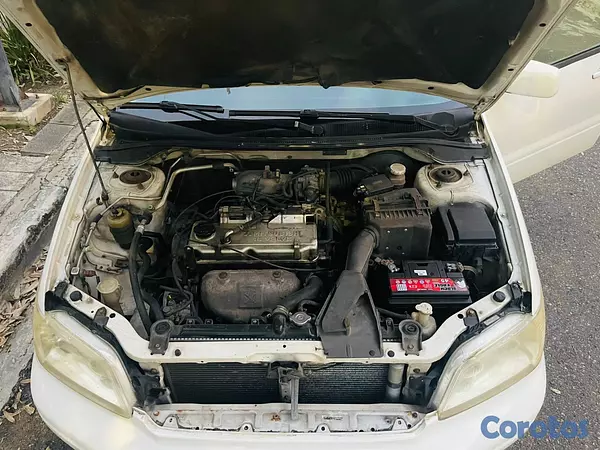 carros - Mitsubishi Lancer 2002 Excelentes condiciones  6