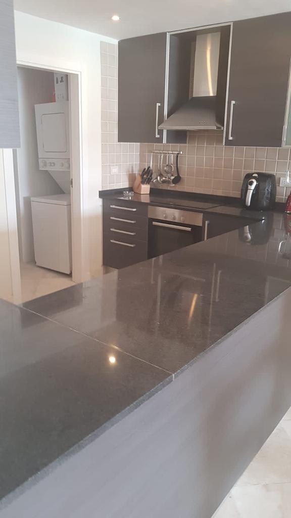 apartamentos - Vendo apto en Cap cana 
280. Mts. 
Us$ 500,000.00  5