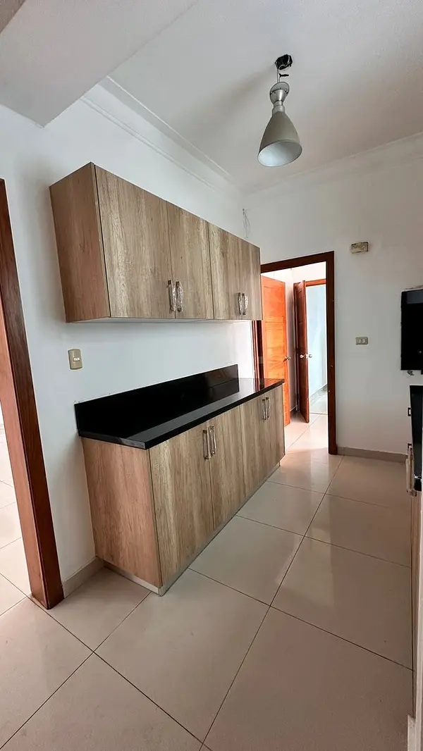 apartamentos - Apartamento en venta con vista frontal, ubicado
en Mirador Norte.  2
