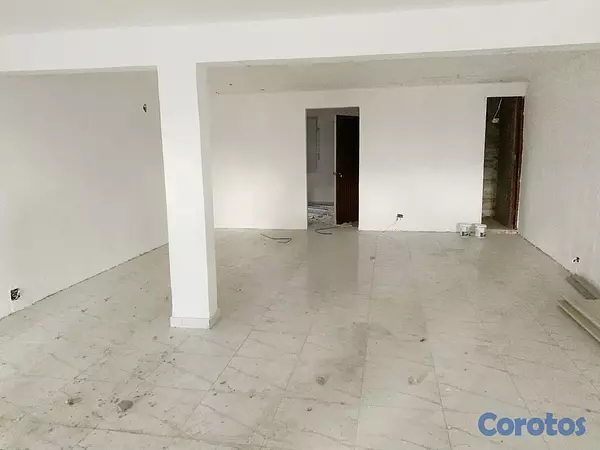 oficinas y locales comerciales - Alquiler local en Primer nivel  3