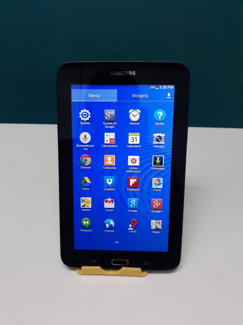 celulares y tabletas - Tablet Samsung Galaxy Tab 3 SM-T110 8GB  7PULG +Cable