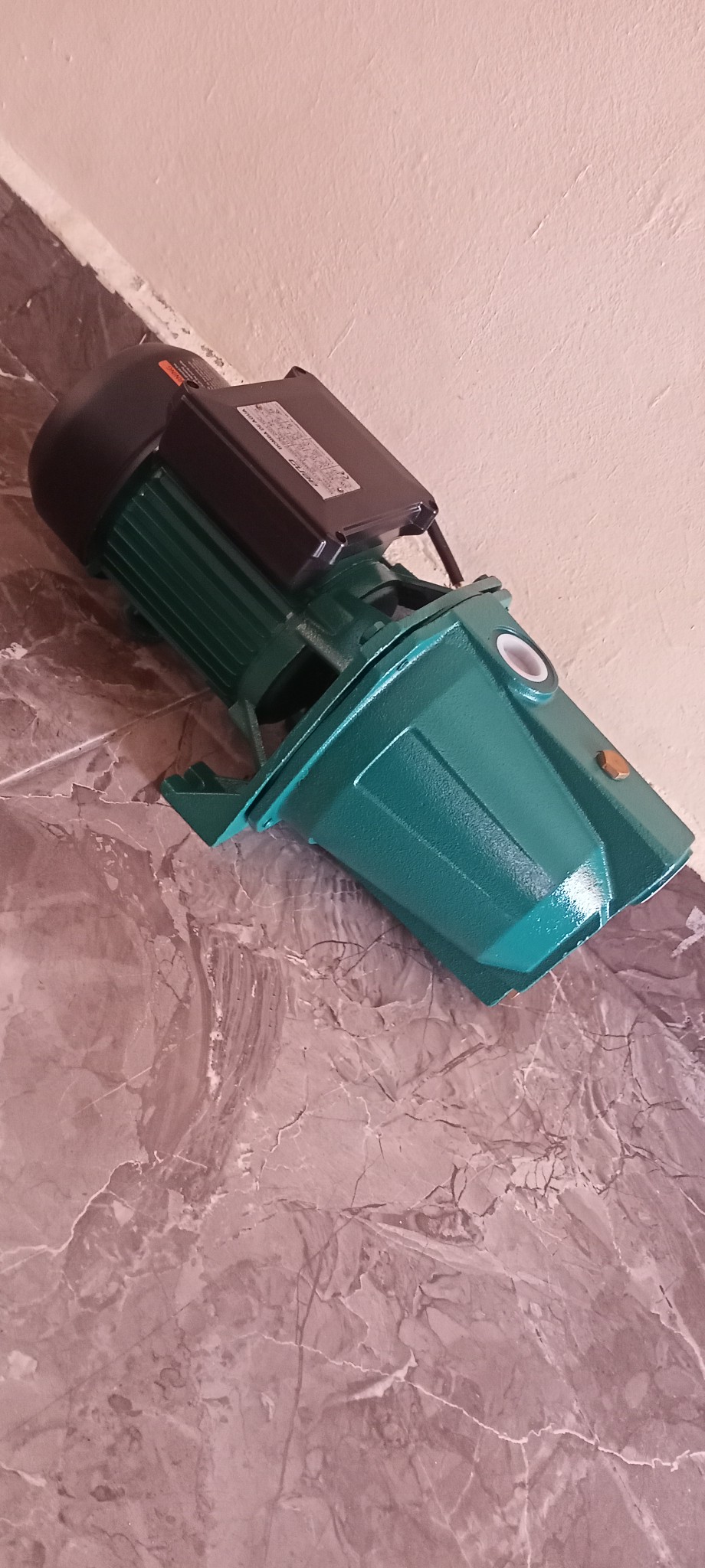 equipos profesionales - Bomba de agua de 1 HP 