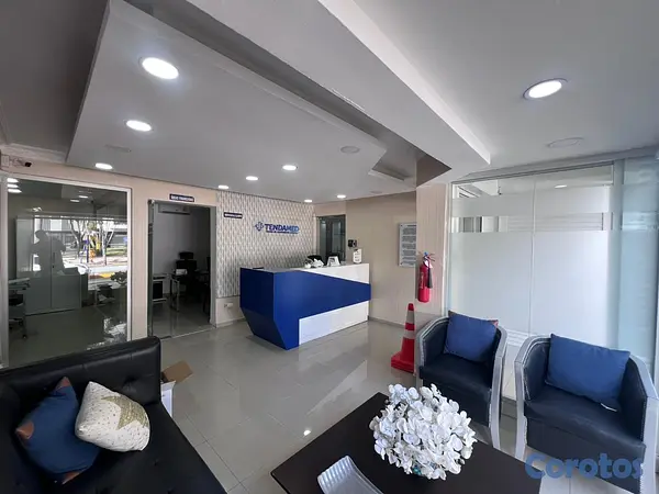 oficinas y locales comerciales - Local comercial en alquiler ubicado en Los Restauradores 4