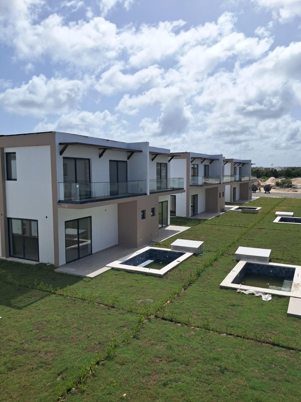 casas vacacionales y villas - Villas de Lujo en Vista Cana-Punta Cana   4