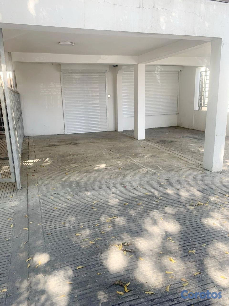 oficinas y locales comerciales - Alquiler local en Primer nivel  4