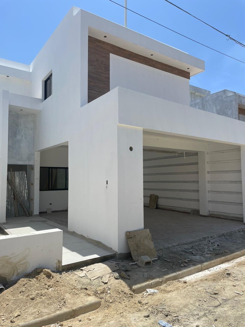 casas - Casas en San Isidro próximo a la Av. Ecológica 