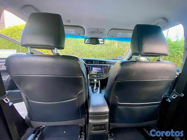 carros - TOYOTA COROLLA SE 2019 4