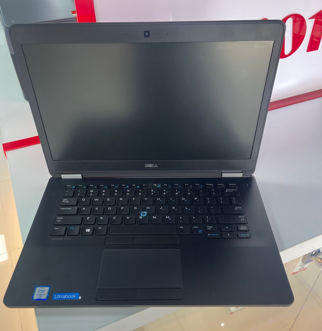 computadoras y laptops - Laptop Dell Latitude E7470 -  Intel Core i7-6th Generacion  1