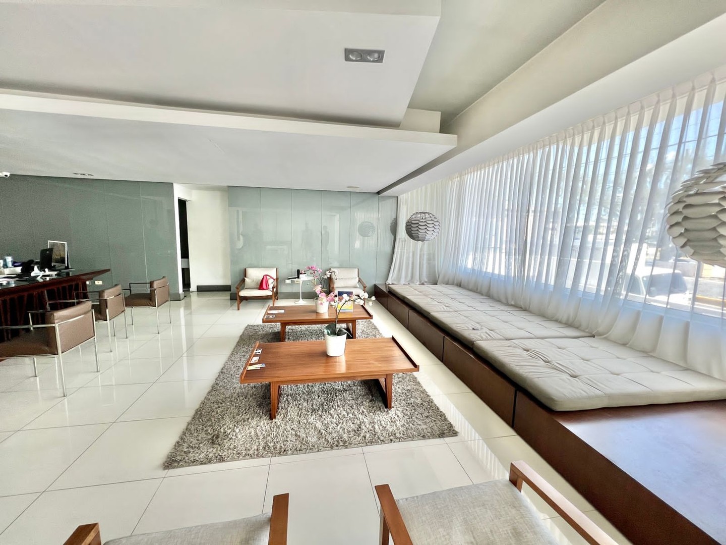 apartamentos - Alquilo apartamento en la Av. Lincoln 8